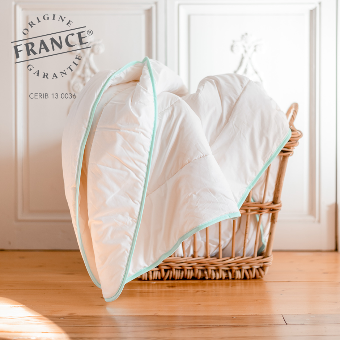 SÉNANE - Couette toute saison en laine française 350g/m2