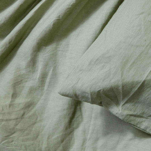 Linge de lit en lin lavé de chez Loulenn